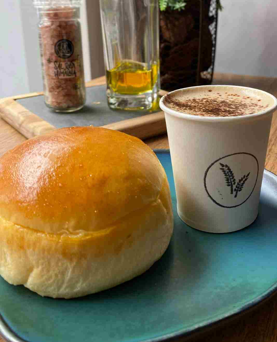 Pão de batata com requeijão